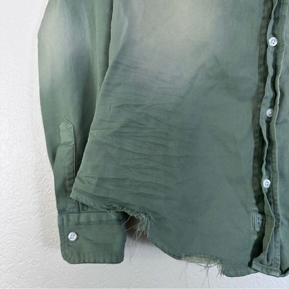 Frank & Eileen Barry Tailored Button Up Distressed Shirt in Sage Size XS - Picture 4 of 9
